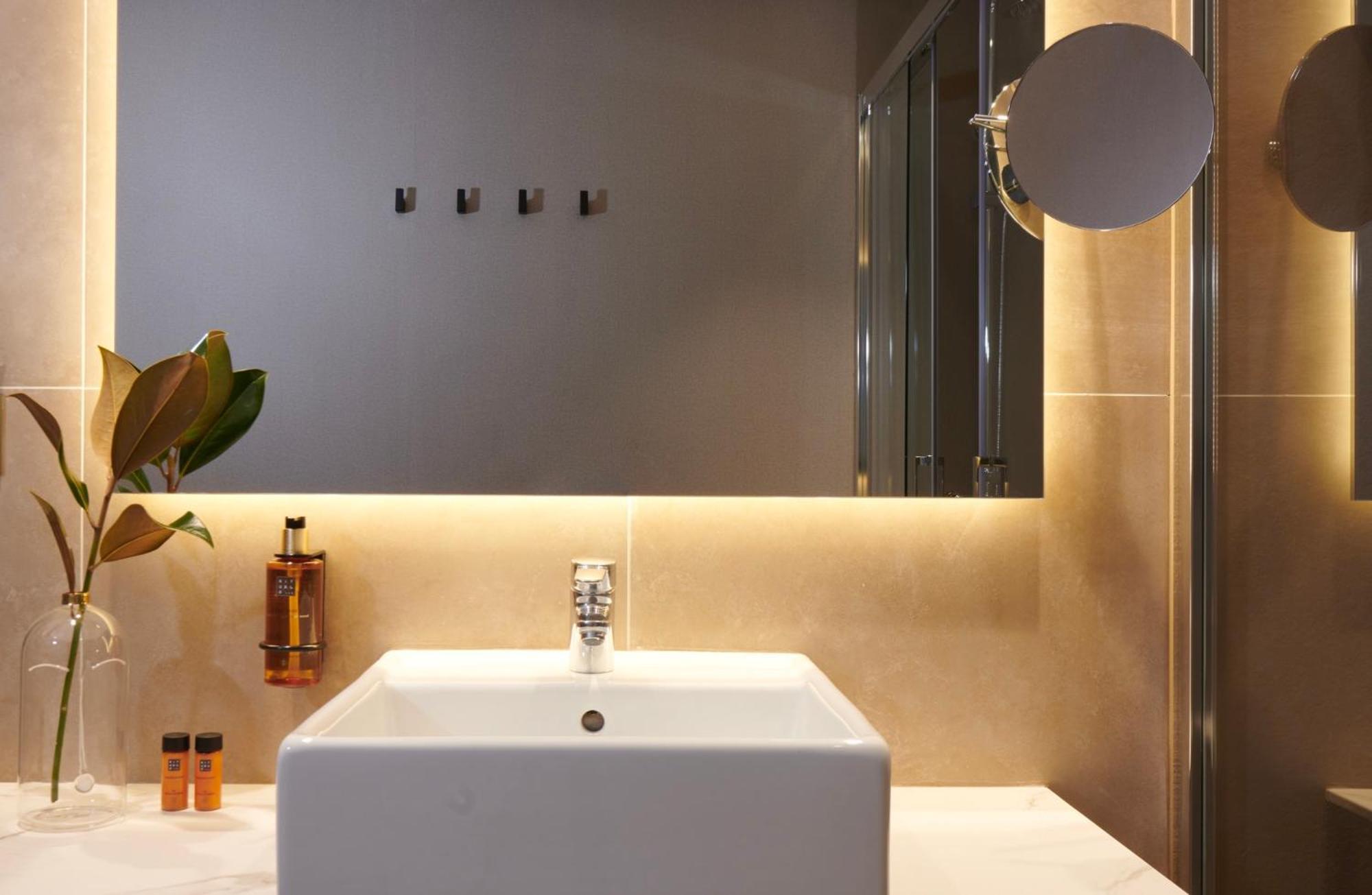 Acta Splendid Hotel Barcellona